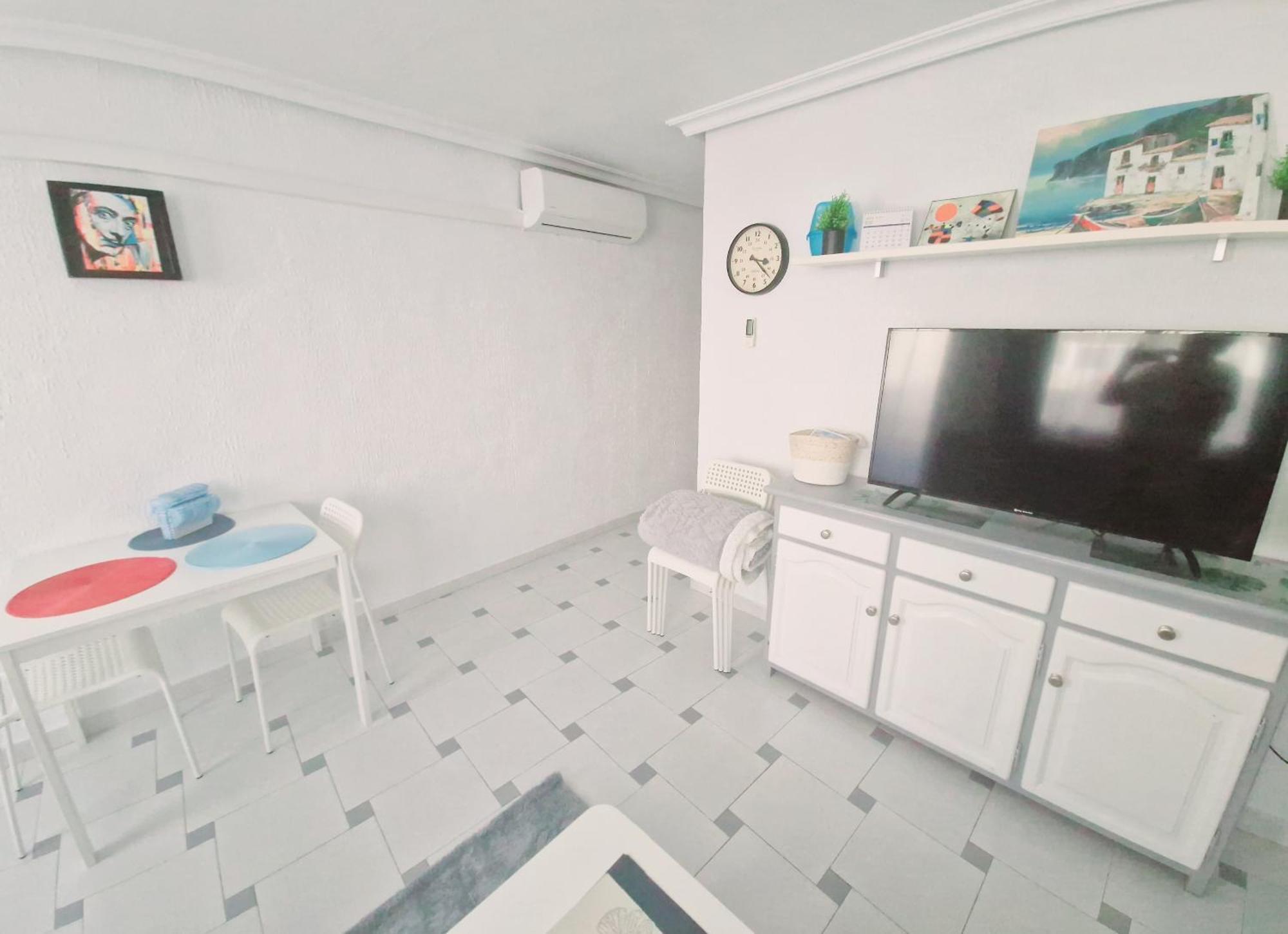 Apartamento- Playa Del Cura 托雷维耶哈 外观 照片